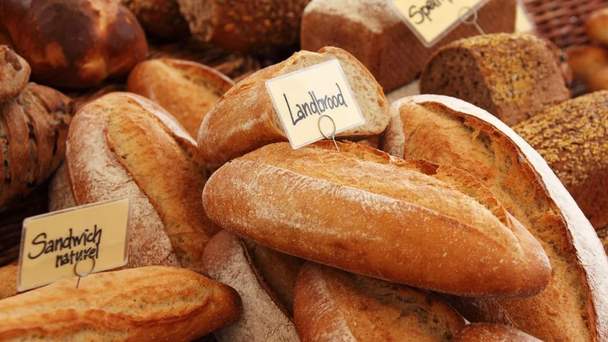 There are no insect flour in the bear bread